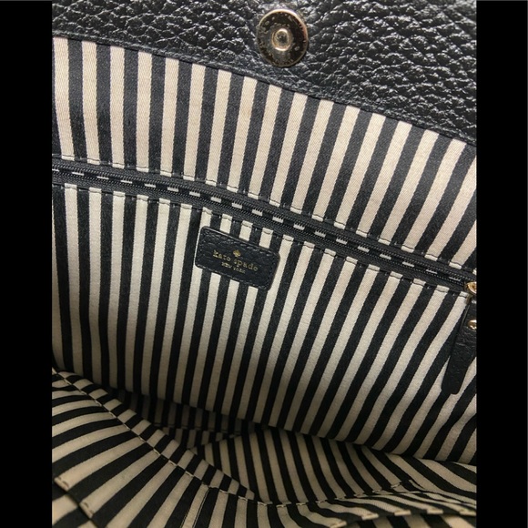 Kate Spade Large Pebble Leather tote with tassle - Picture 4 of 14